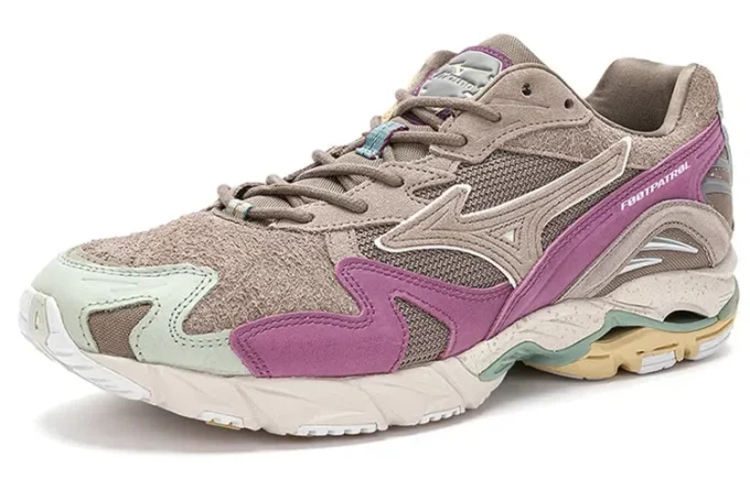 Footpatrol x Wave Rider 10 &laquo;Grey Rust&raquo;