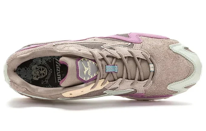 Footpatrol x Wave Rider 10 &laquo;Grey Rust&raquo;