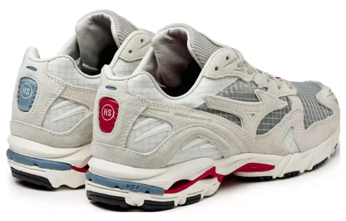 Highsnobiety x Wave Rider 10 &laquo;Duality & Balance&raquo;