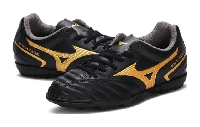 Mizuno Monarcida Neo II &laquo;Black Gold&raquo;