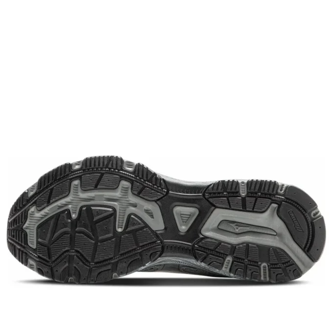MIZUNO Racer S &laquo;Silver Grey&raquo;