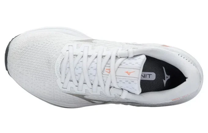 Mizuno Wave Inspire 17 Waveknit &laquo;White Papaya&raquo;
