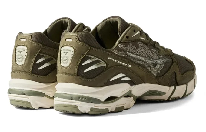 Mizuno x Maharishi Wave Rider 10 &laquo;97 &laquo;Fire Phoenix&raquo;