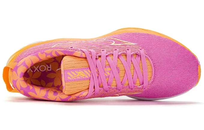 Mizuno x Roxy Wave Rider 26 &laquo;Pink Orange&raquo;