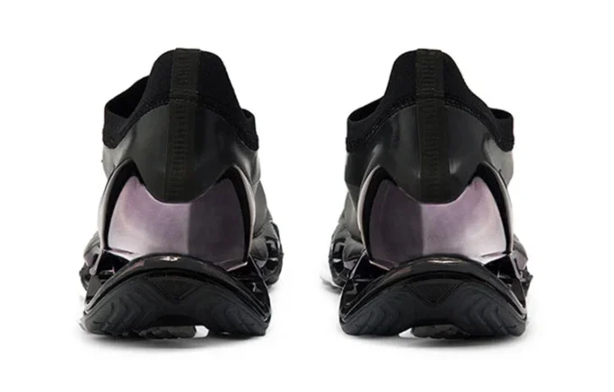 Mizuno x Sorayama Wave Prophecy &laquo;Black&raquo;