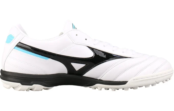 Morelia 2 Pro AS &laquo;White Black&raquo;