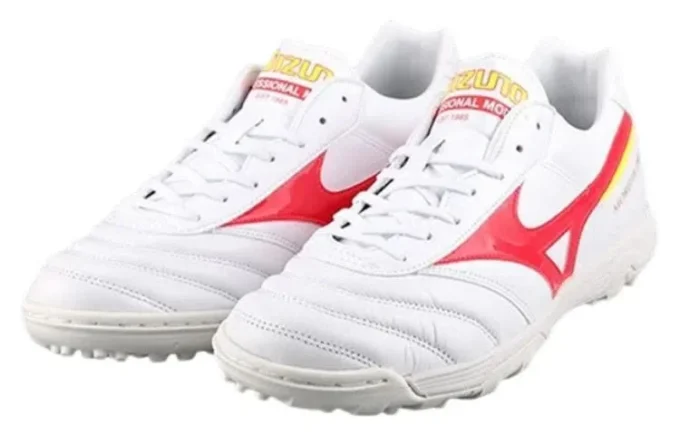 Morelia II Pro AS &laquo;White Red&raquo;