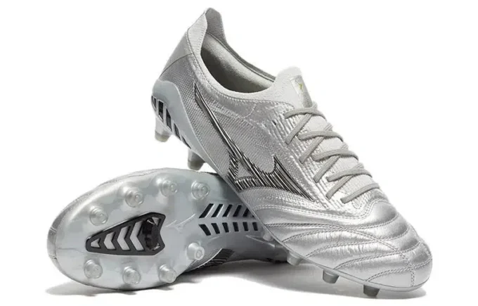 Morelia Neo 3 Beta FG &laquo;Gray Silver&raquo;