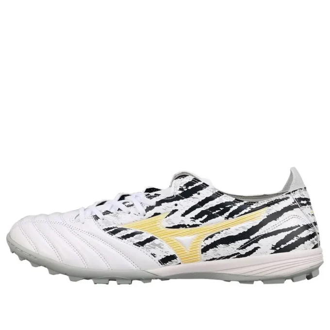 Morelia Neo 3 &laquo;White Black&raquo;