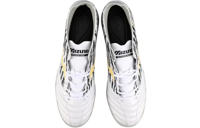 Morelia Neo 3 &laquo;White Black&raquo;