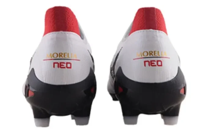 Morelia Neo III Made in Japan FG &laquo;White Black Red&raquo;
