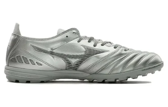 Morelia Neo III Pro AS &laquo;Silver&raquo;