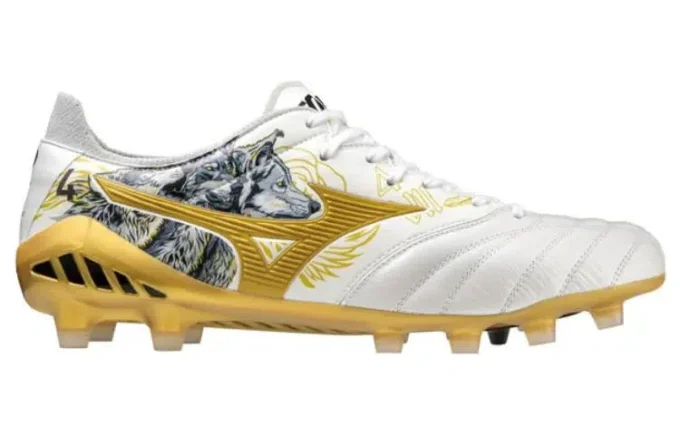 Morelia Neo III SR4 Japan Boots &laquo;White Gold&raquo;