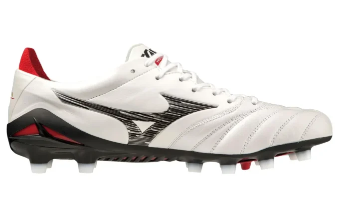 Morelia Neo IV AG &laquo;White Black&raquo;