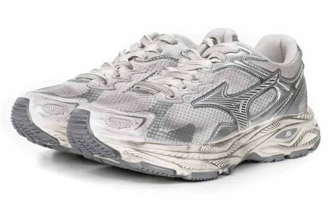 Racer S &laquo;White Metallic Silver&raquo;