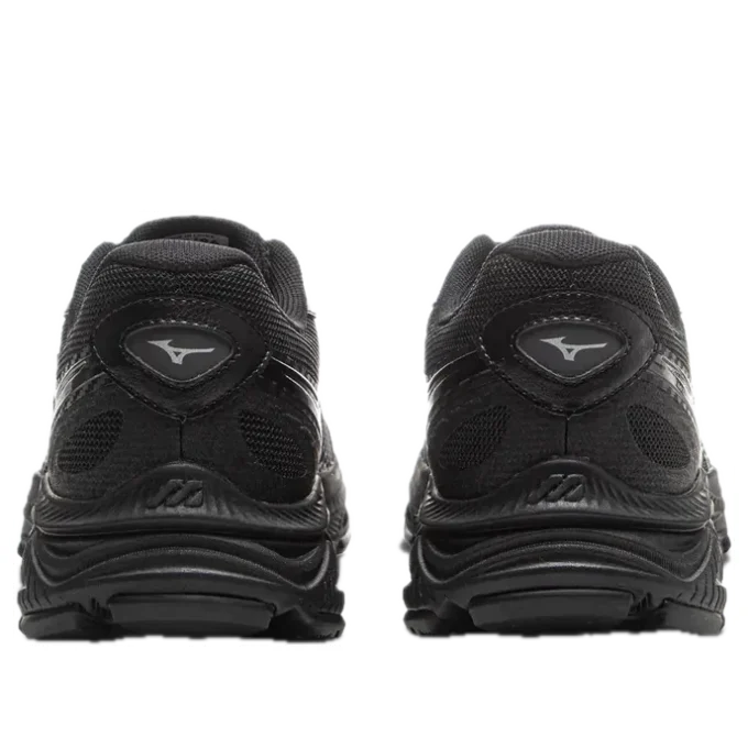 Racer V2 &laquo;All Black&raquo;