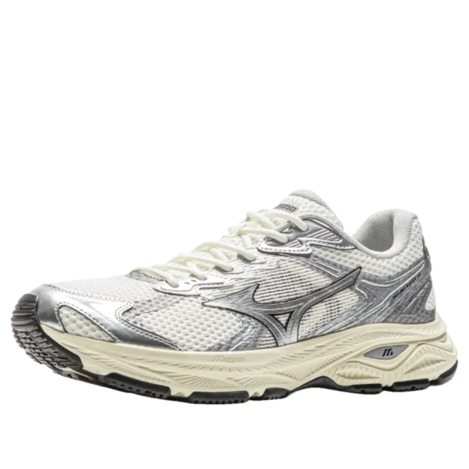 Racer V2 &laquo;Cream Silver&raquo;