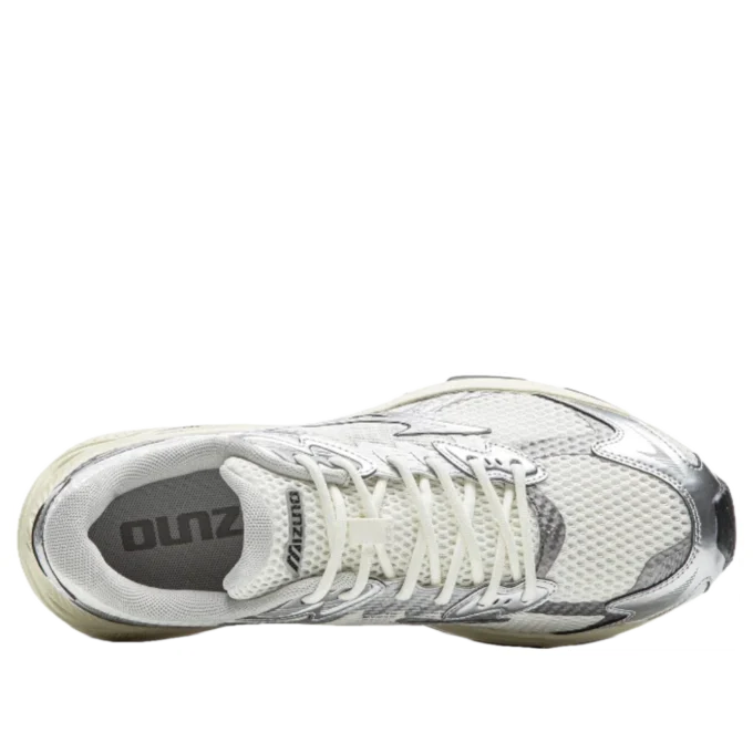 Racer V2 &laquo;Cream Silver&raquo;
