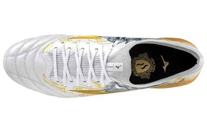 Sergio Ramos x Morelia Neo 3 Beta SR4 &laquo;Lion and Wolves&raquo;