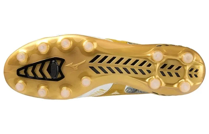 Sergio Ramos x Morelia Neo 3 Beta SR4 &laquo;Lion and Wolves&raquo;