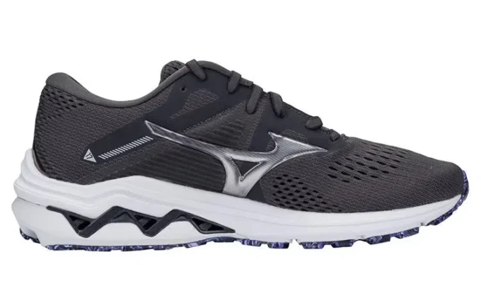 Wave Inspire 17 Running Shoes &laquo;Black Purple White&raquo;