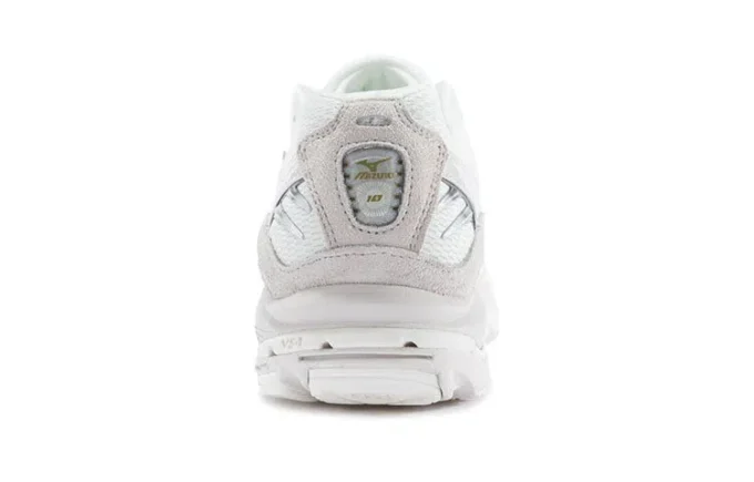 Wave Rider 10 &laquo;Beige Gold&raquo;