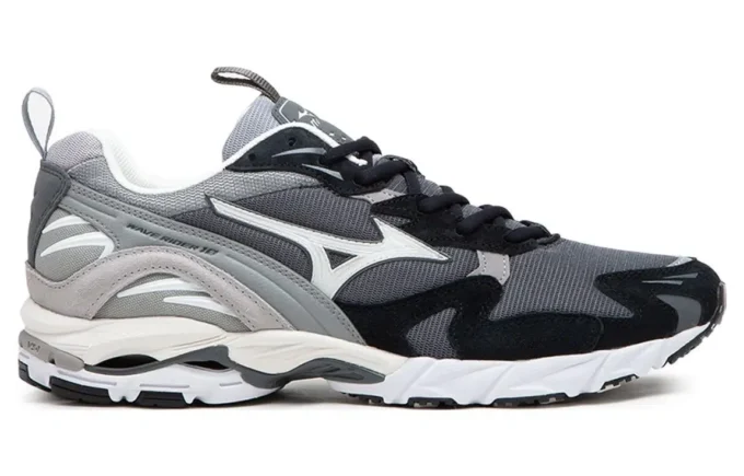 Wave Rider 10 &laquo;Dark Shadow&raquo;