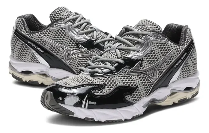 Wave Rider 10 &laquo;Flame Wave One Block Down Onyx&raquo;