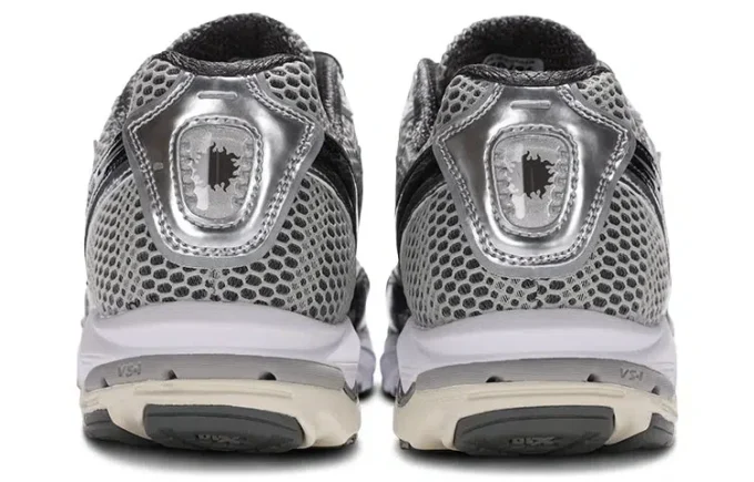 Wave Rider 10 &laquo;Flame Wave One Block Down Onyx&raquo;