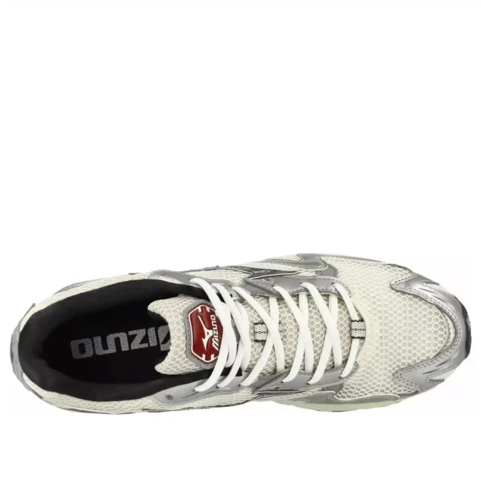 Wave Rider 10 &laquo;White Black Rythmic Red&raquo;