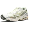 Wave Rider 10 &laquo;White Jade Green&raquo;
