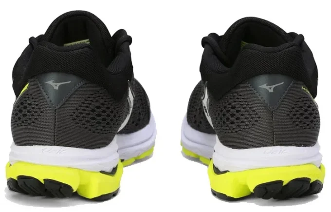 Wave Rider 22 &laquo;Black Yellow White&raquo;