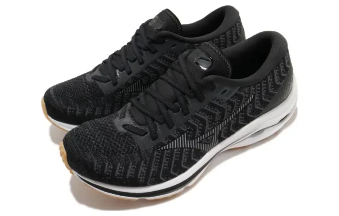 Wave Rider 24 Waveknit Super Wide &laquo;Black&raquo;