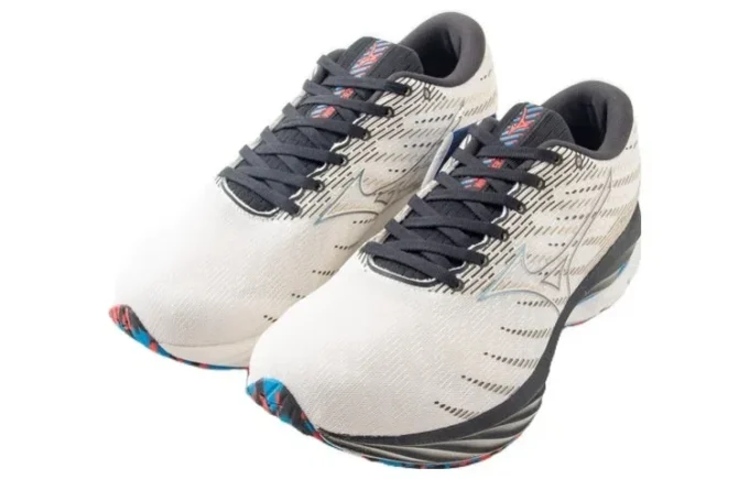 Wave Rider 26 Super Wide &laquo;White Dark Grey&raquo;