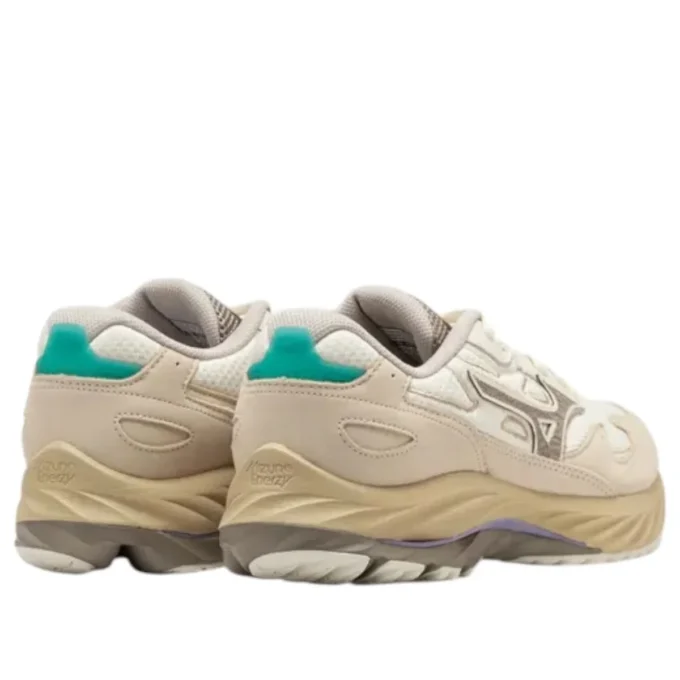 Wave Rider Beta Premium &laquo;Summer Sand Vintage Khaki Cedar&raquo;