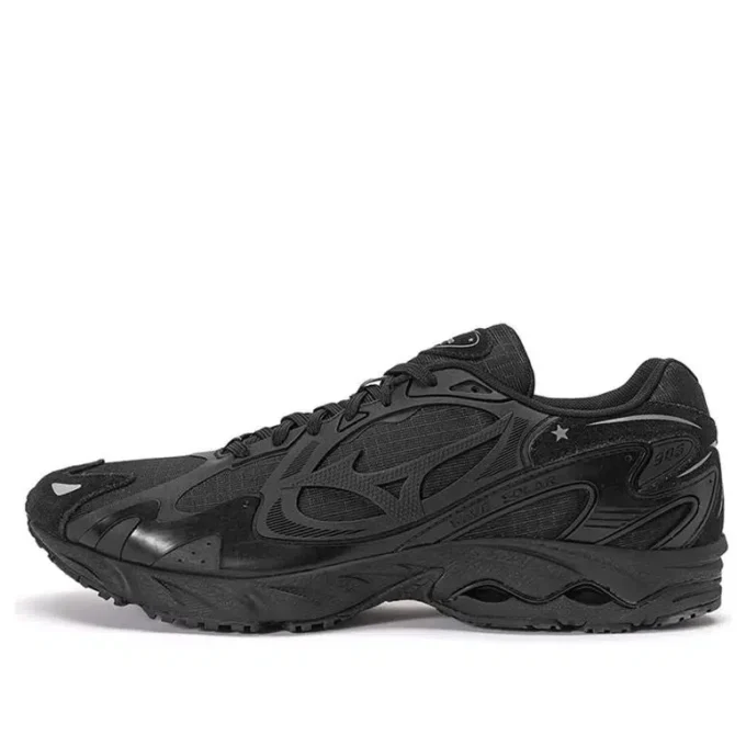 Wave Rider Low &laquo;Solar Black&raquo;
