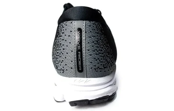 Wave Rider Waveknit 3 &laquo;Black White&raquo;